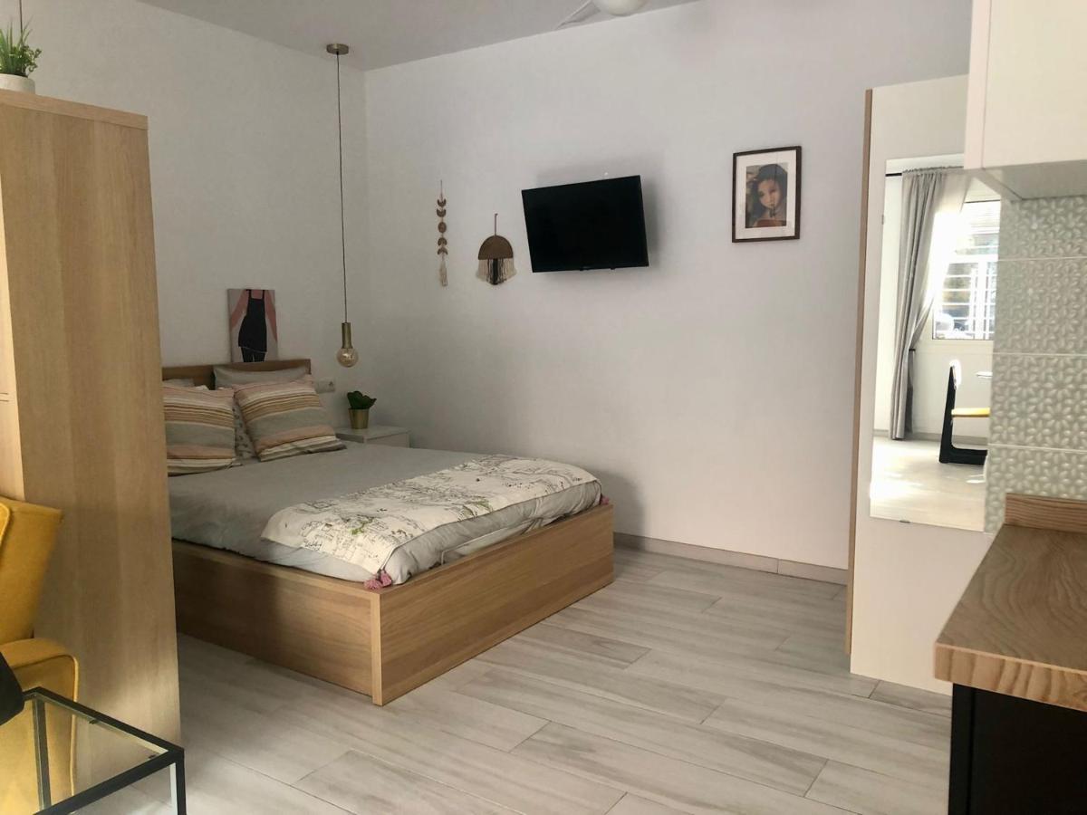 Holidays2Malaga Estudio Unión recién reformado con WiFi gratuito Exterior foto